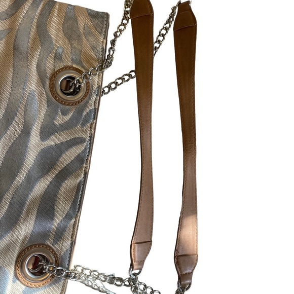 Kate Landry Silver Zebra Print Woven Tote with Chain and Leather Straps - Picture 13 of 14